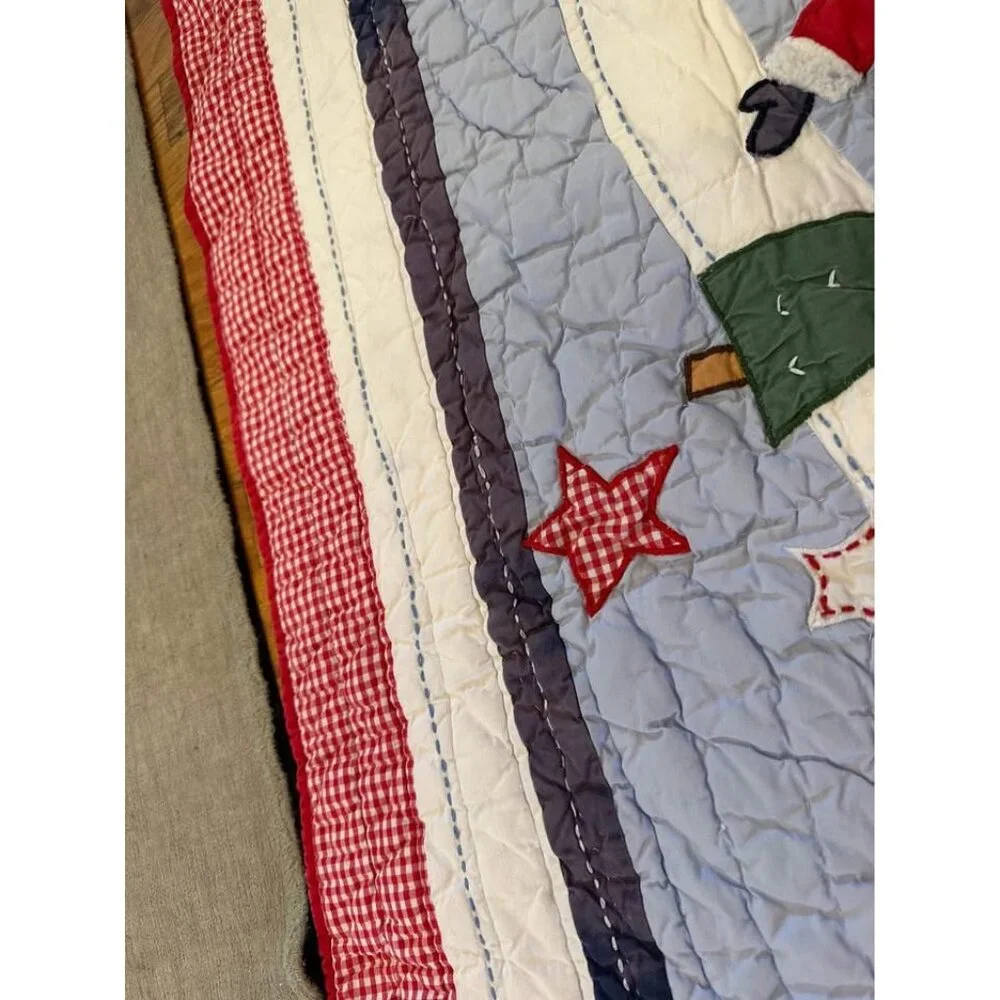 Pottery Barn Kids Twin Size Christmas Quilt And Sheet Set. Please See ALL Photos
